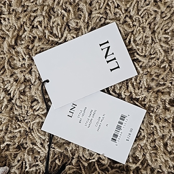 NWT LINI Naomi Ruffled V Neck Mini Dress Medium - Picture 8 of 14